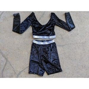 Victoria Secret 2 Piece Pajama Set, Velvet, Long Sleeve, Logo, Xs Xp Spell Out